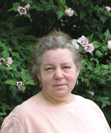 Yvonne Vallis, working in the McMahon Lab, MRC-LMB Cambridge
